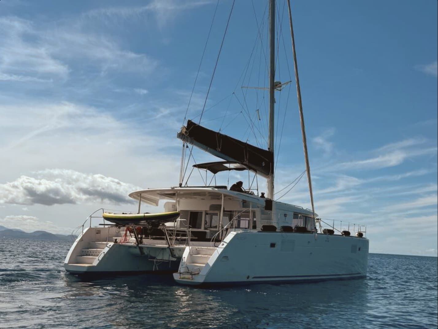 Private boat rental in Marina Rubicon for exclusive catamaran tours