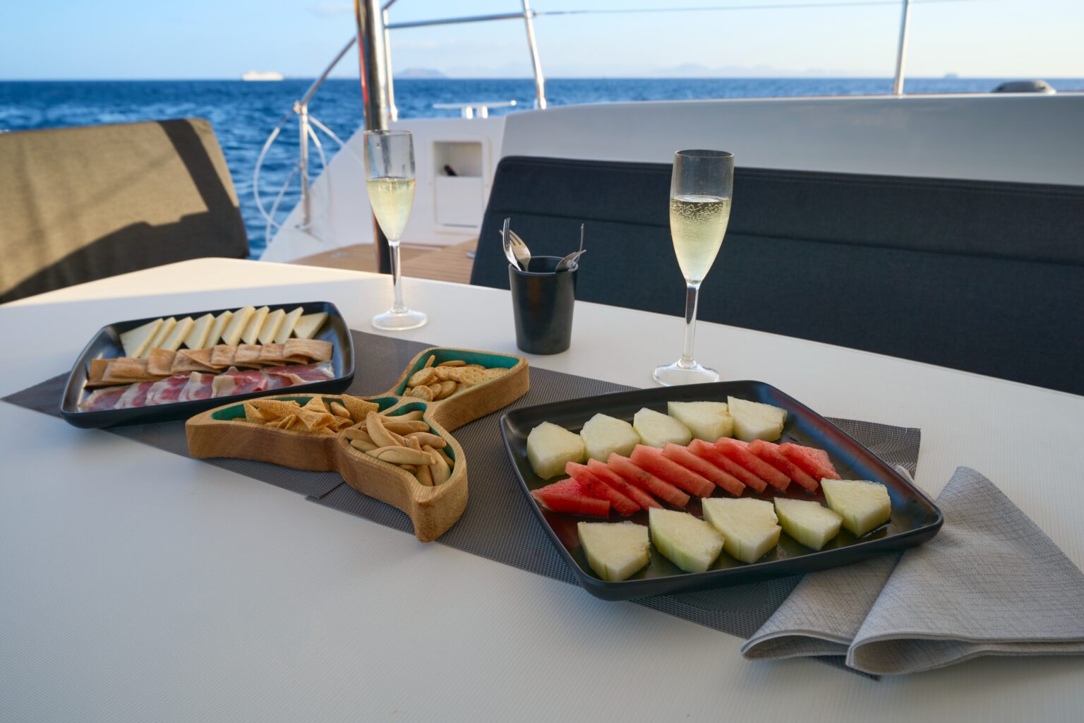 Sailing trips from Marina Rubicon to explore the south coast of Lanzarote
